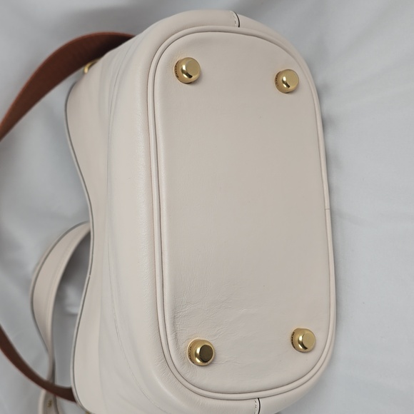 Coach Tali Bucket Bag Soft Leather Chalk Color Medium Size Excellent Condition - Picture 14 of 16